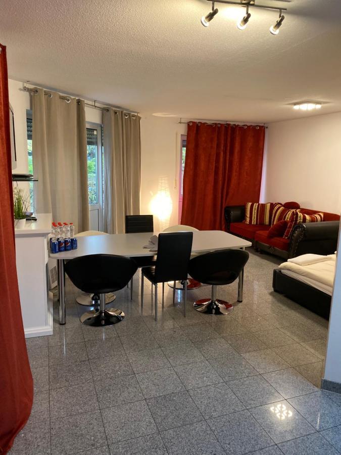 Apartamento Kn Kahtan Boarding House Múnich Exterior foto