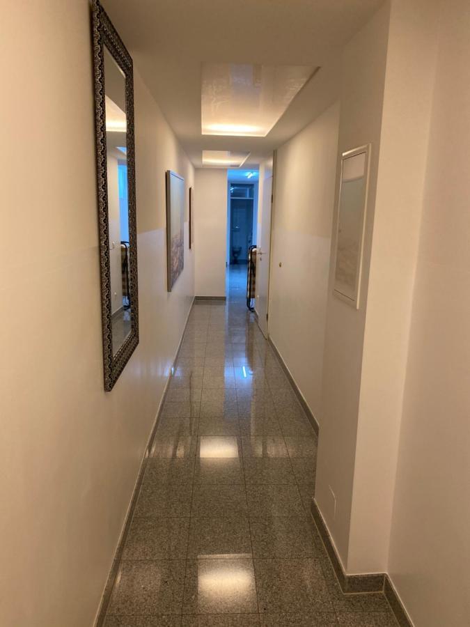Apartamento Kn Kahtan Boarding House Múnich Exterior foto