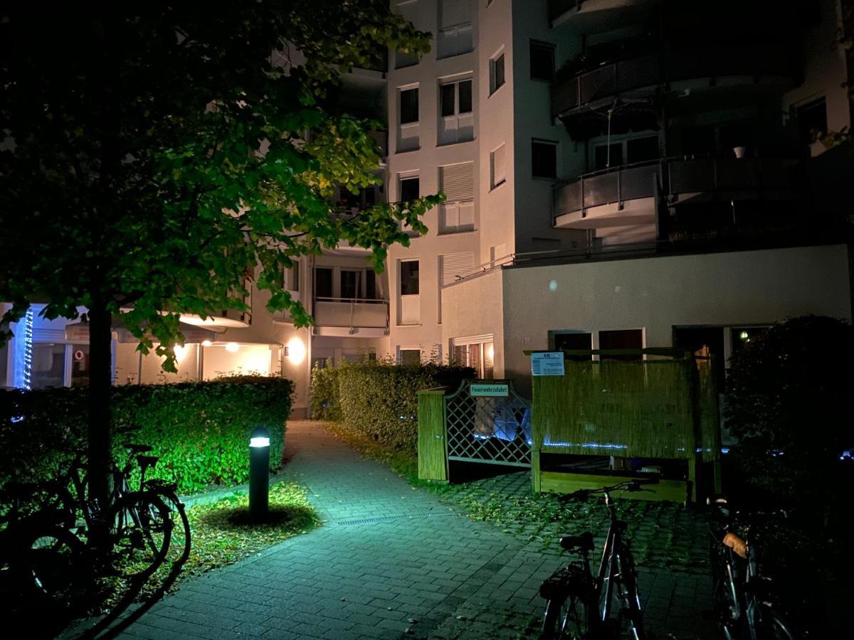 Apartamento Kn Kahtan Boarding House Múnich Exterior foto